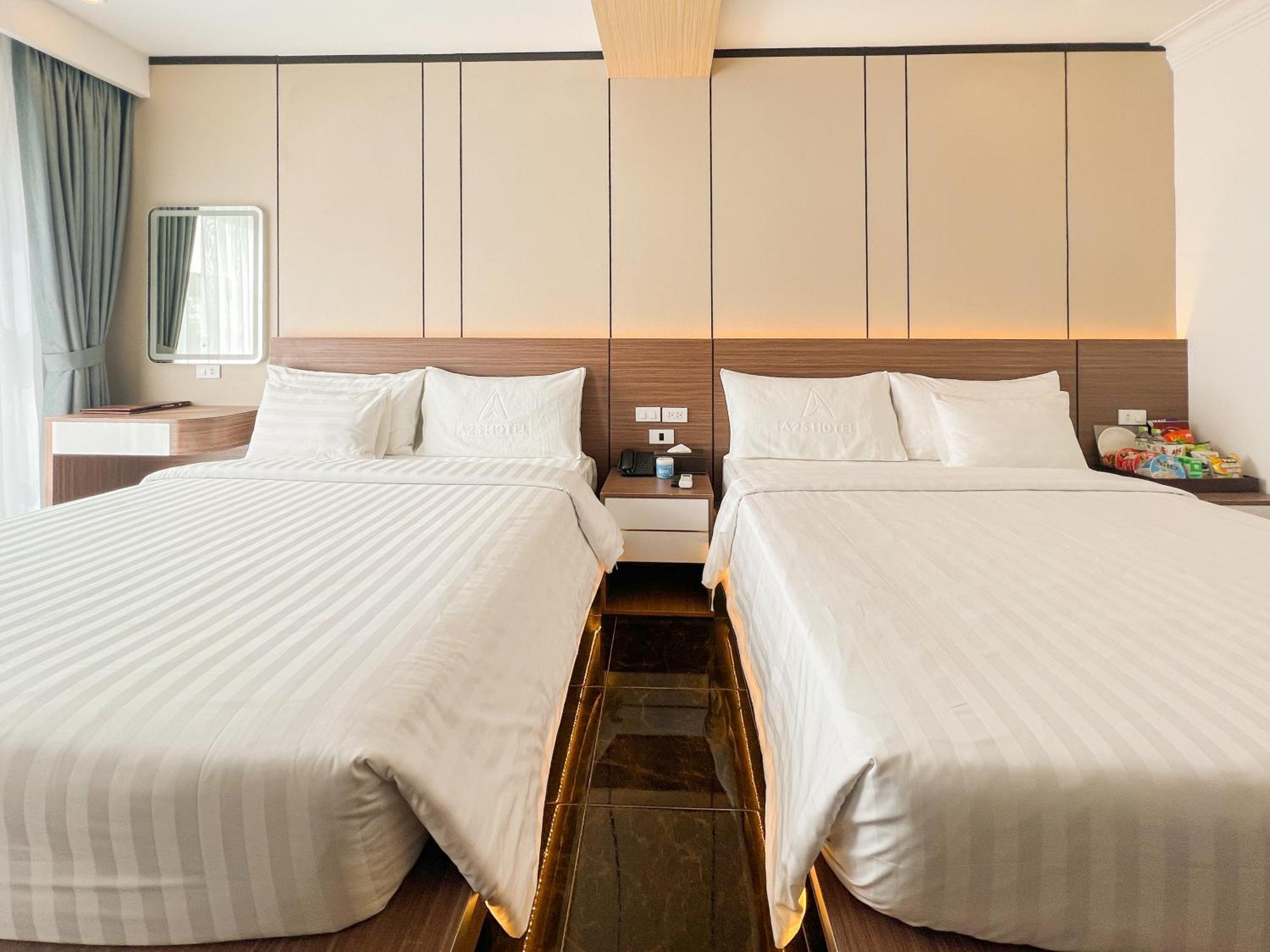 הו צ'י מין סיטי A25 Hotel - 277 Le Thanh Ton מראה חיצוני תמונה