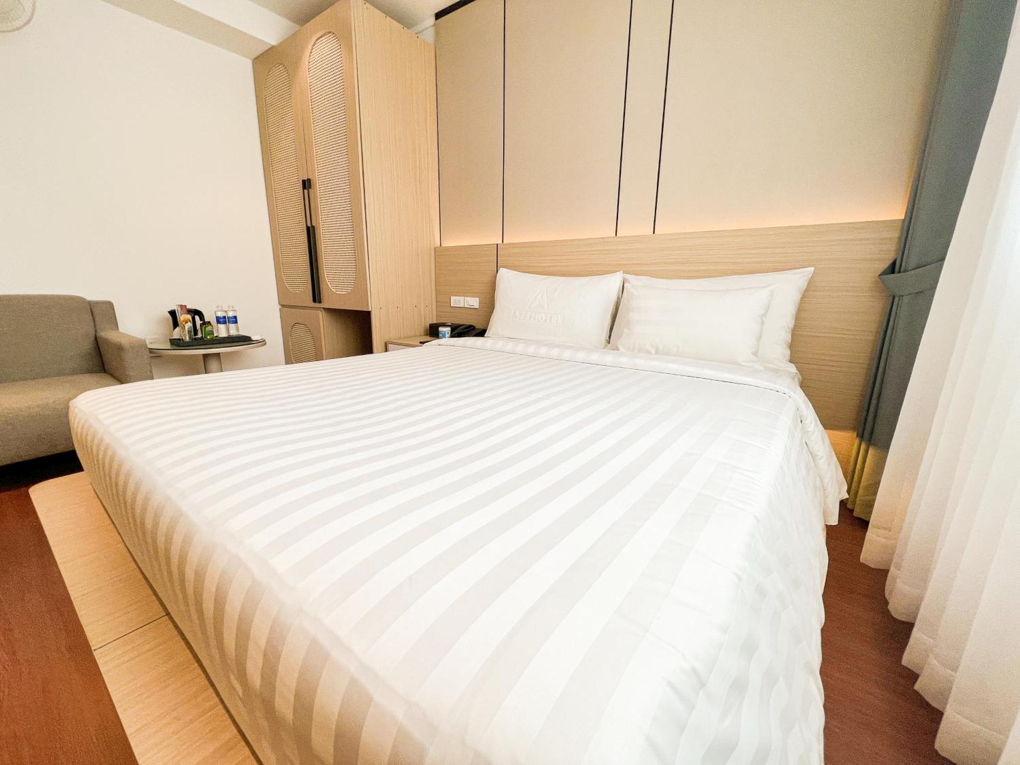 הו צ'י מין סיטי A25 Hotel - 277 Le Thanh Ton מראה חיצוני תמונה